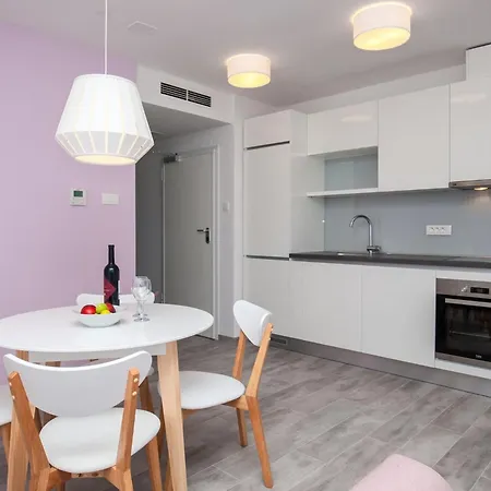Daire Dva Galeba - One Bedroom With Partial Sea View 104 *